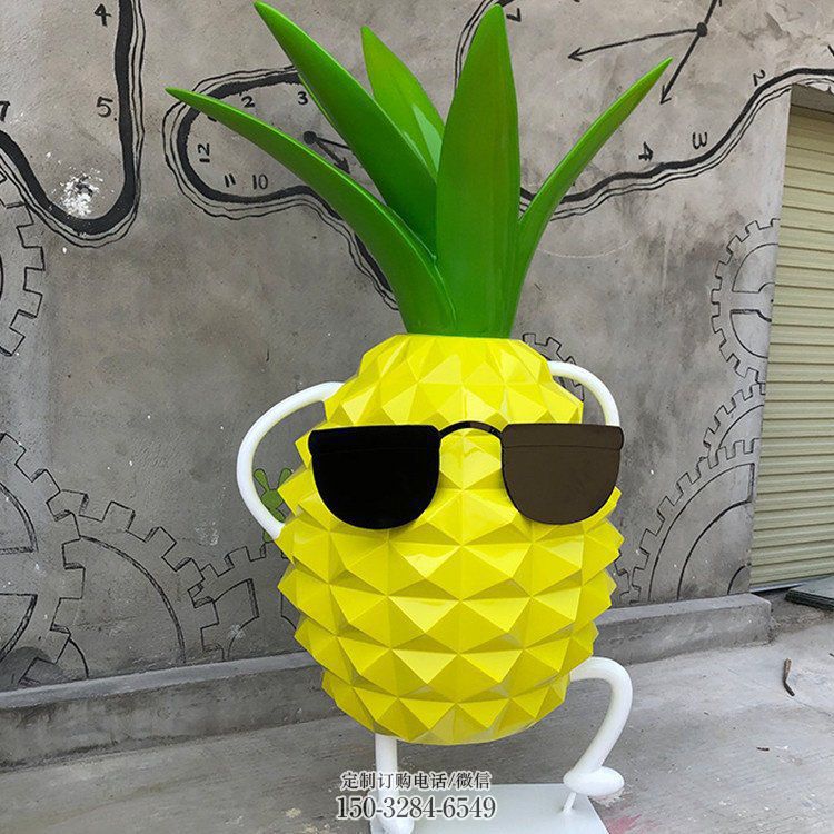 创意菠萝雕塑 步行街店门口雕塑 果蔬小品